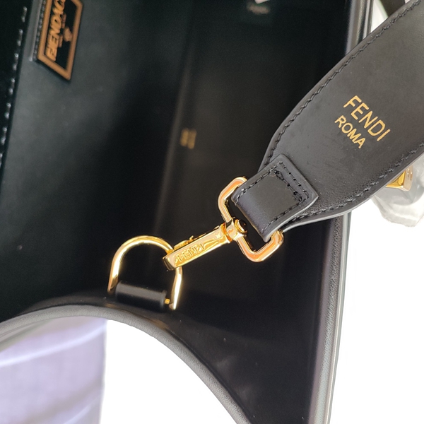 スーパーコピーブランドバッグ角部分ディテール